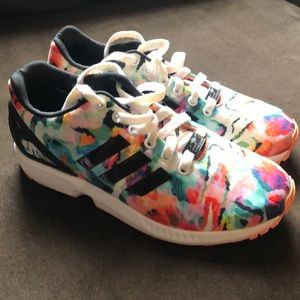 Adidas Torsion shoes